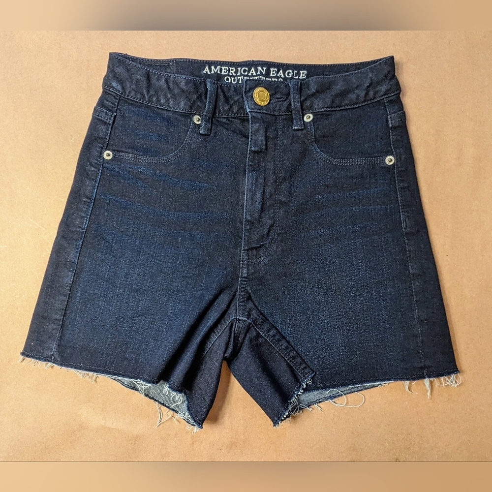 American Eagle Shorts (Size 4)